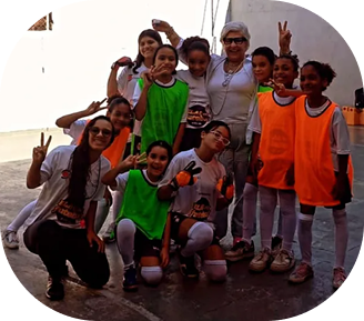 Crianças em atividade esportiva